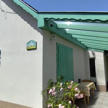 Casa de Férias Zöldorom Verőce *